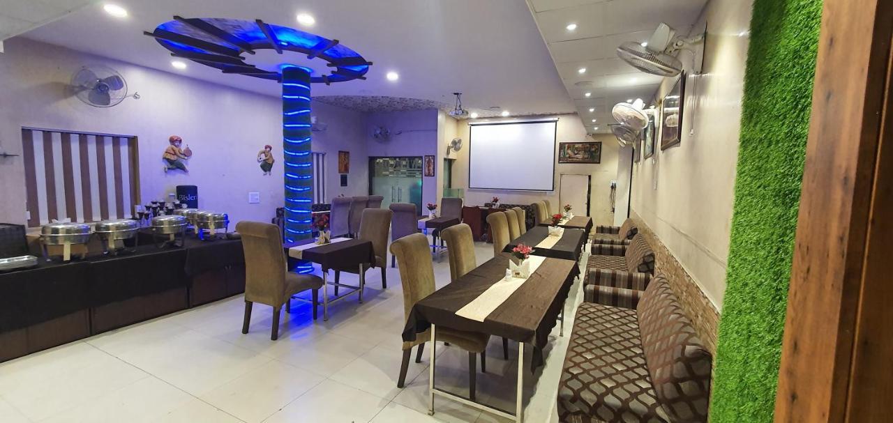 Hotel Amritsar Inn 외부 사진