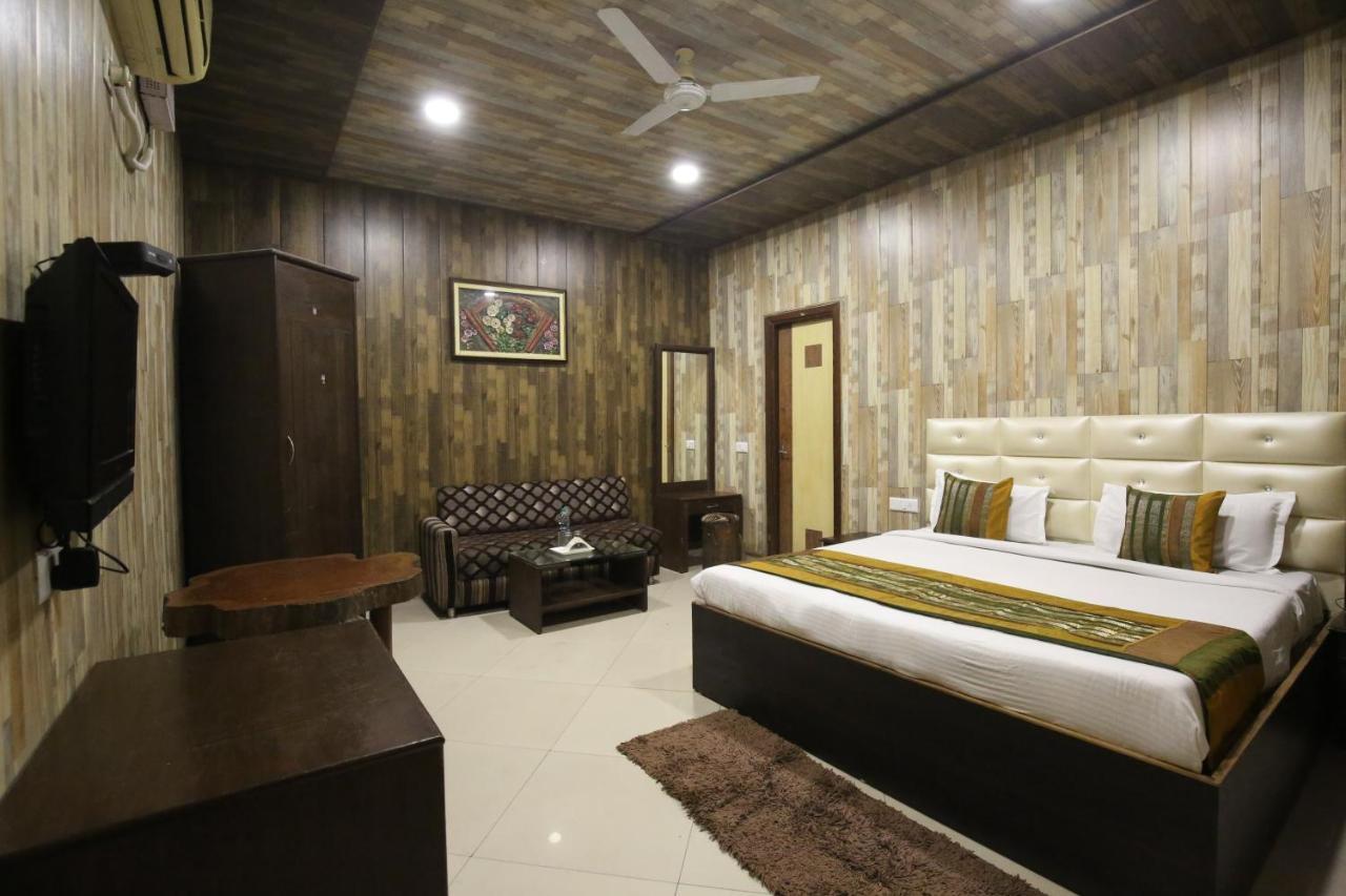 Hotel Amritsar Inn 외부 사진