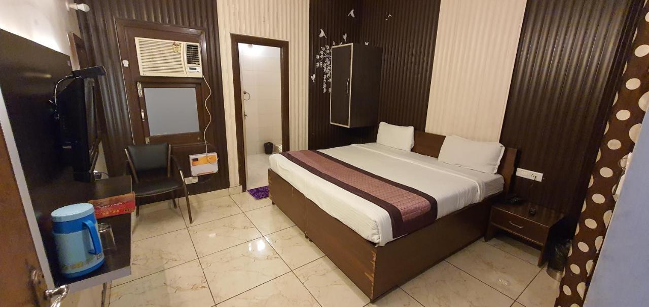 Hotel Amritsar Inn 외부 사진