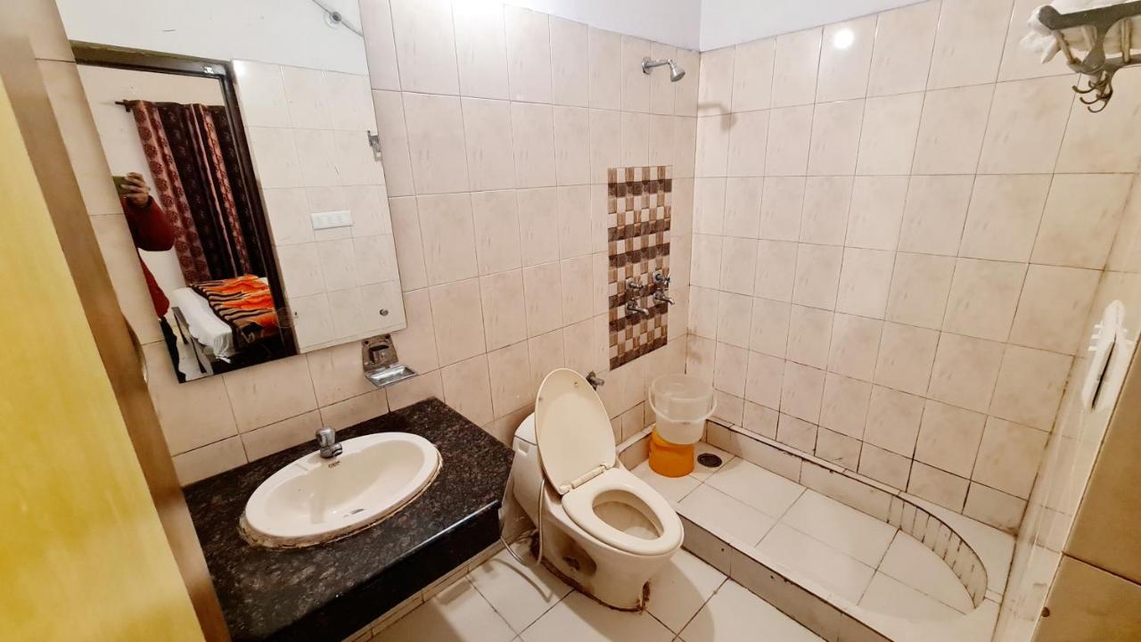 Hotel Amritsar Inn 외부 사진