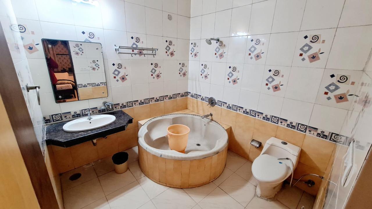 Hotel Amritsar Inn 외부 사진