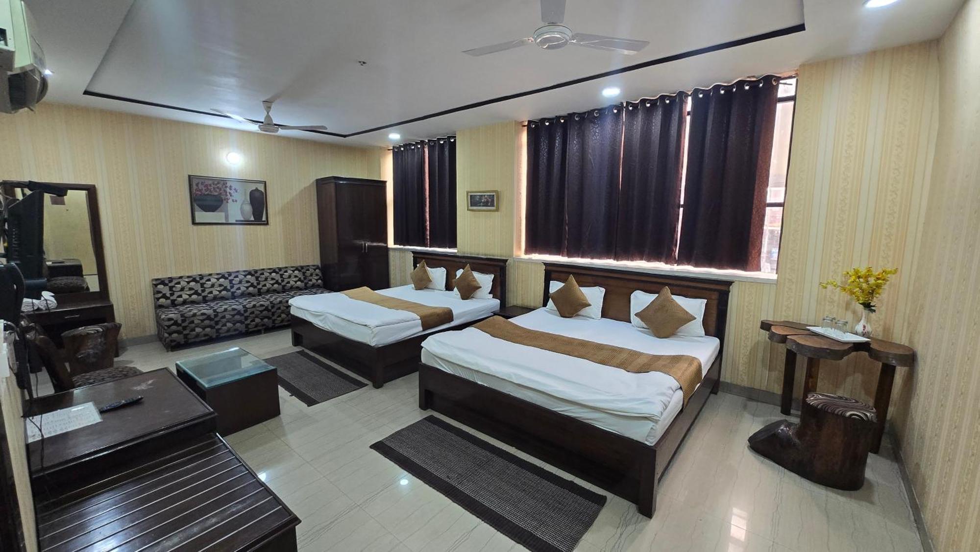 Hotel Amritsar Inn 외부 사진